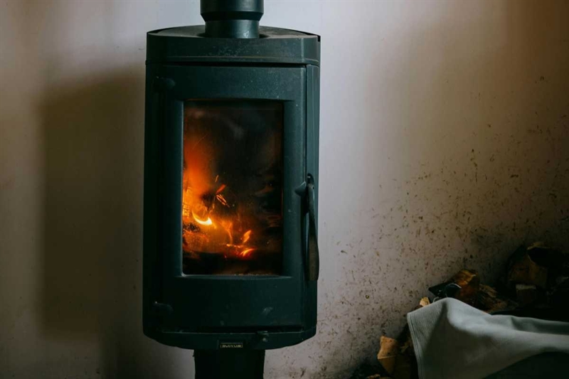 Stufa a legna, in INghilterra sale la preoccupazione (www.okmugello.it)