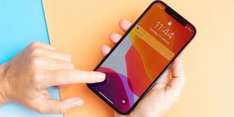 Un nuovo iPhone in vendita ad un prezzo pazzesco - www.okmugello.it