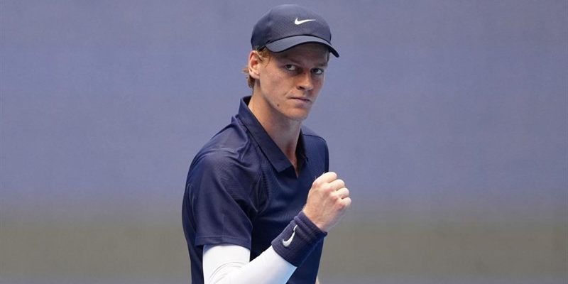 Jannik Sinner bersagliato ancora una volta