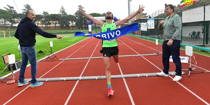 Daniele Musardo trionfa nella 50ª Corsa dell’Olio a Reggello: grande festa per il cinquantennale