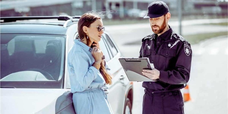 400 euro di multa immediata se guidi così-okmugello.it