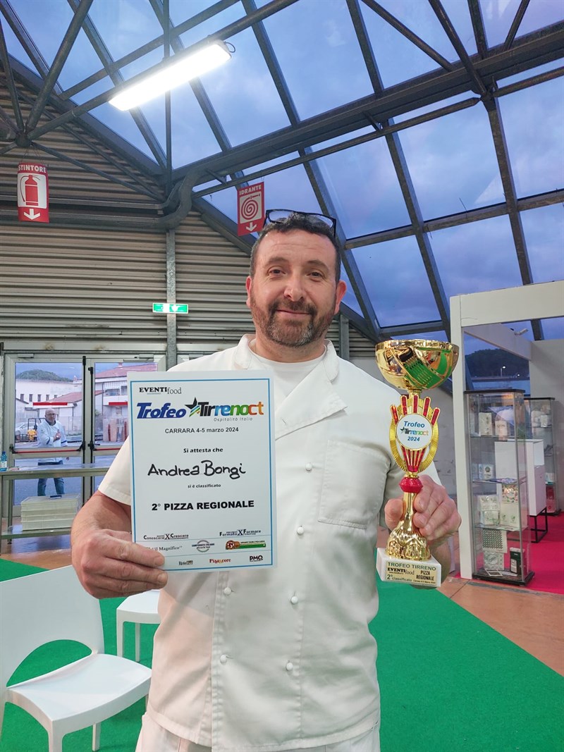Andrea Bongi e la sua premiata Pizza Pugliese