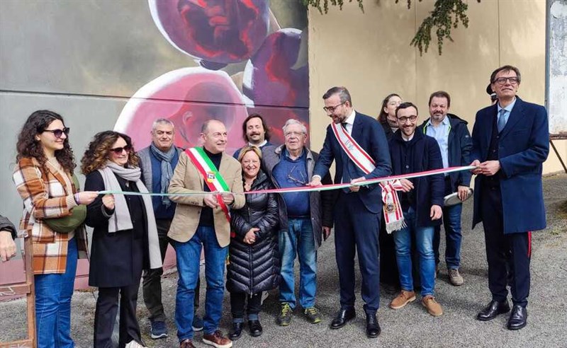 L'inaugurazione del murales