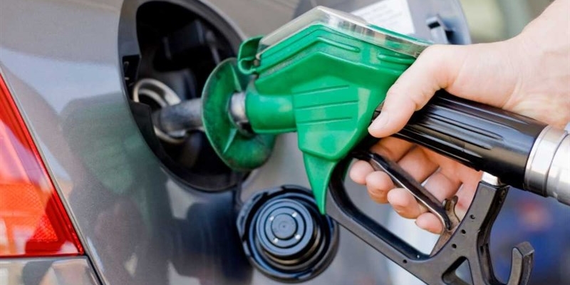 La benzina: ma quanto mi costa? - www.okmugello.it