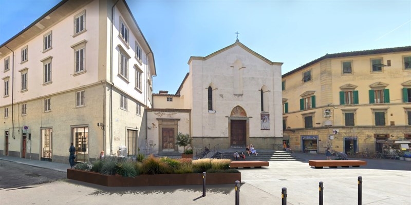 La rinnovata piazza Sant'Amborgio