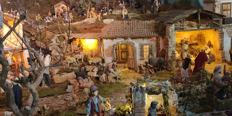 Inaugurato il presepe meccanico, meraviglia e tradizione al Santuario del SS. Crocifisso