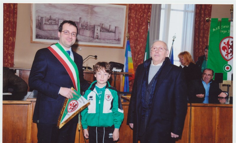 Premiato dal sindaco Giovanni Bettarini  in occasione del centenario della Fortis Juventus 1909