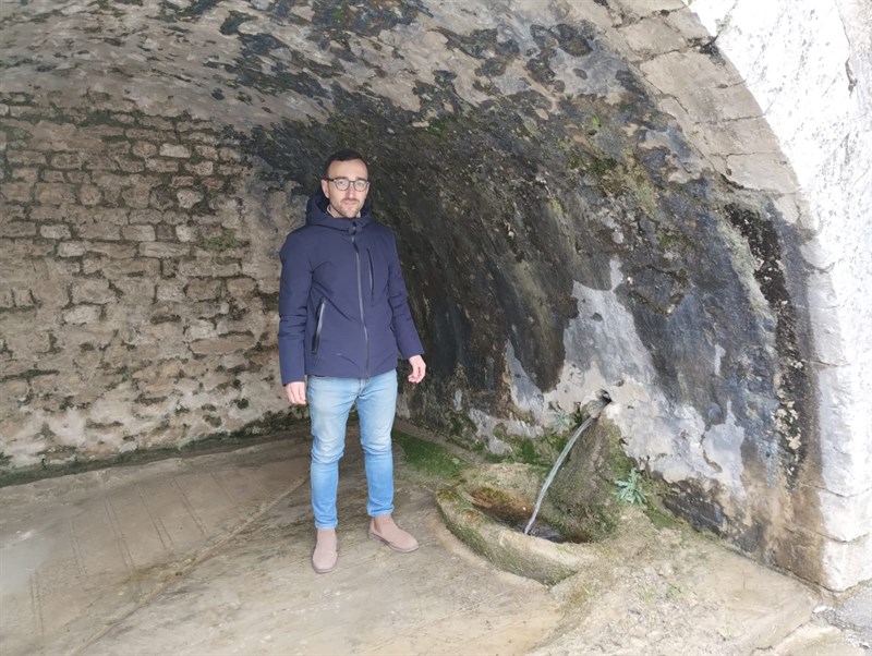 l'assessore Saturnini durante un sopralluogo