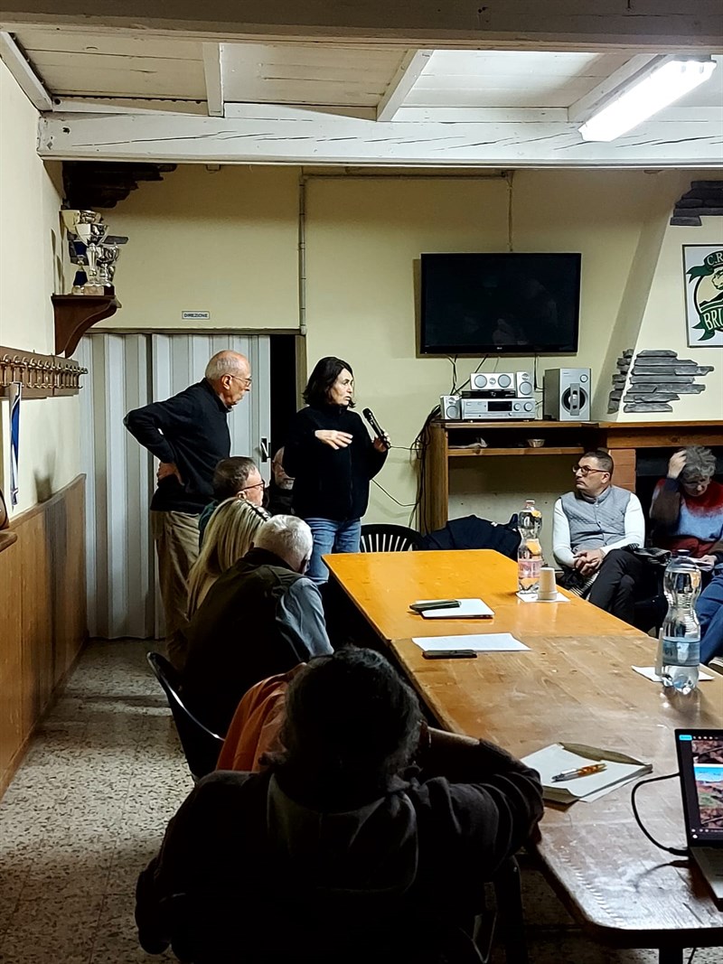 Riunione cittadini a Bruscoli