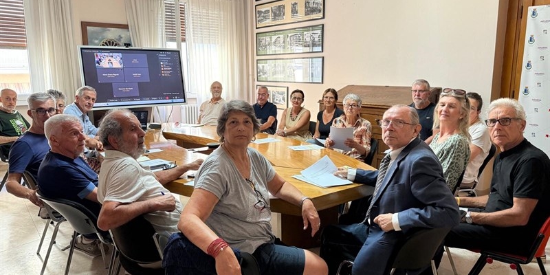 La prima riunione di insediamento