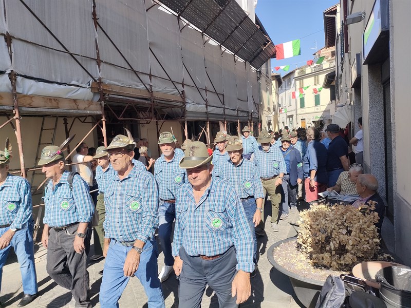Gli alpini a Borgo San Lorenzo - Resoconto fotografico
