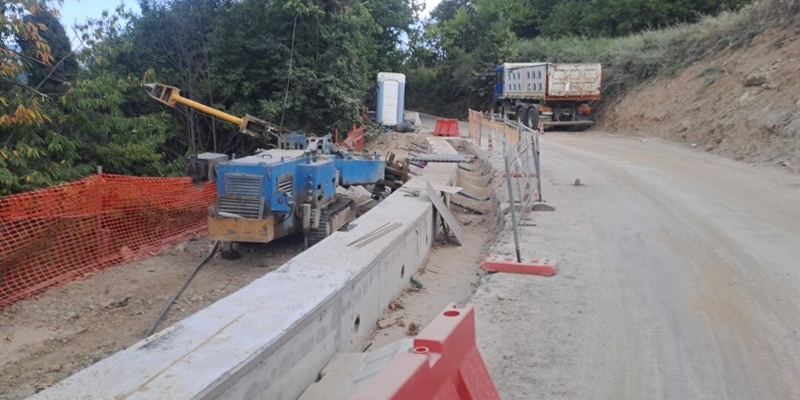 Lavori cantiere strada Montecuccoli