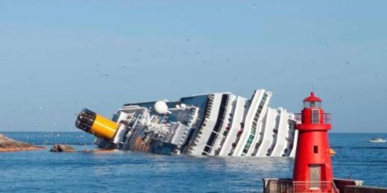 2012, naufragio della Costa Concordia