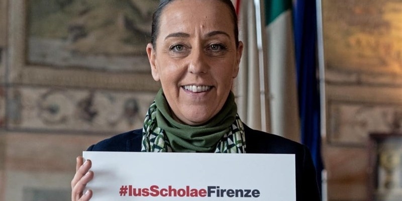 Il sindaco di Firense e lo Ius scolae