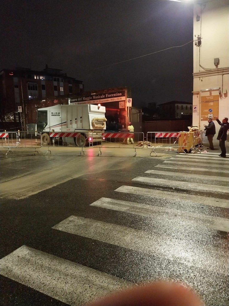 Ponte al Pino nel fango