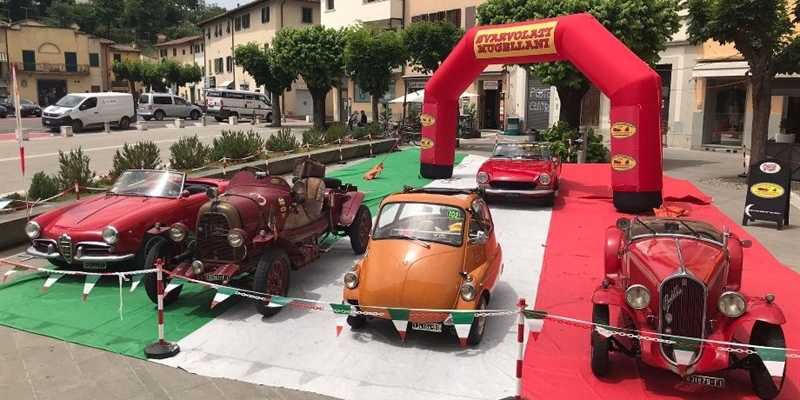 La mille miglia 2025 torna con il leggendario tracciato a otto