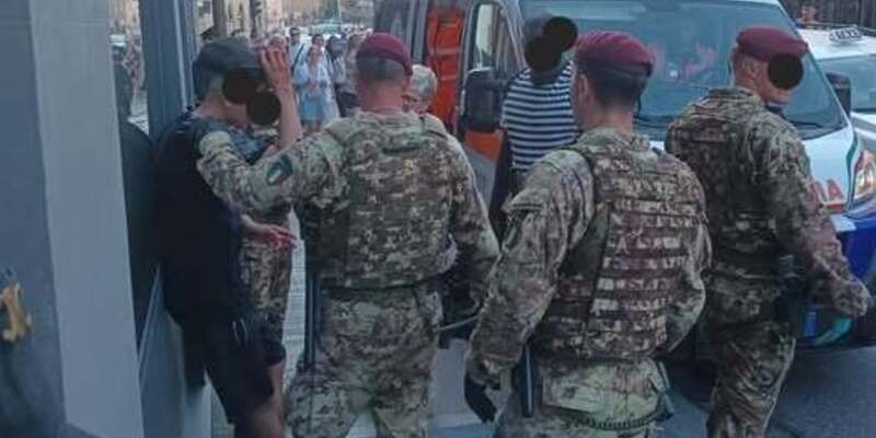 Il fermo dei due malviventi