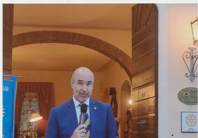 Il dott. Pasquale Petrone, presidente del RotaryMugello.