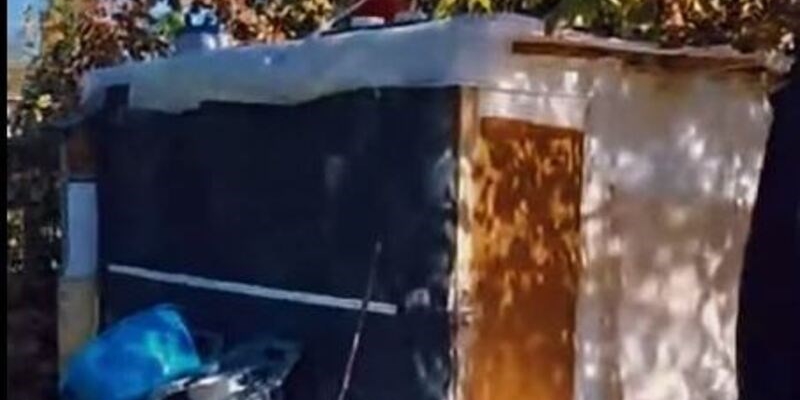 Una capanna nella baraccopoli