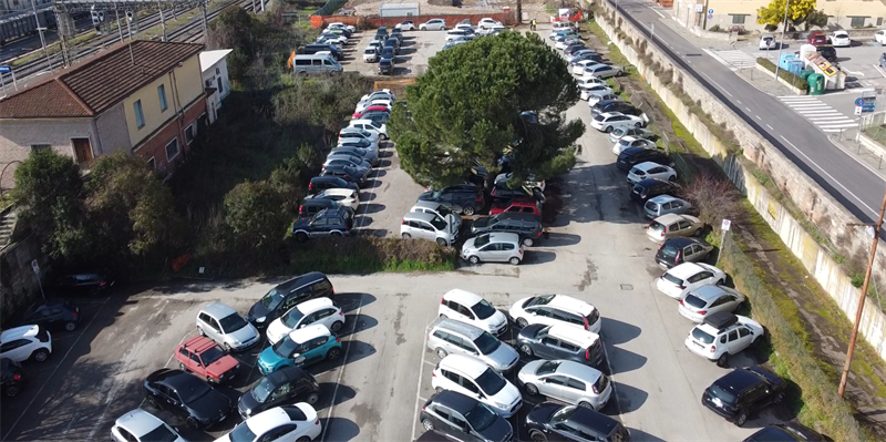 Parcheggio area ferroviaria di Pontassieve