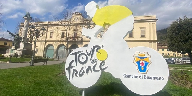 Mancano 100 giorni dalla partenza del Tour de France da Firenze e Dicomano si tinge di giallo