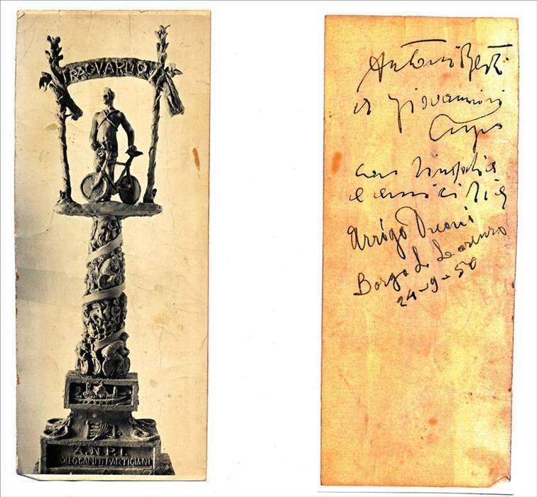 L’immagine fotografica del bozzetto del Trofeo Caduti Partigiani (1950), realizzato dal pittore Arrigo Dreoni e dallo scultore Antonio Berti, su idea di Amilcare Giovannini amico fraterno dei due gran