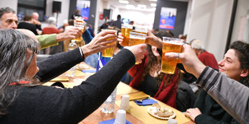 Burnsnight foto serata copertina