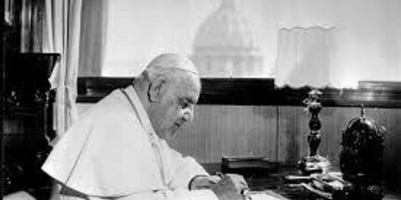 1959 - Viene annunciato il Concilio Vaticano II (66 anni fa)