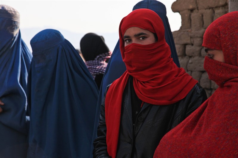 Anpi Londa crea una raccolta fondi per le donne afghane: perseguitate dai talebani, la storia di H. 