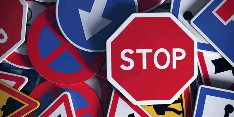 Cartelli stradali, cosa sono i segnali verdi (www.okmugello.it)