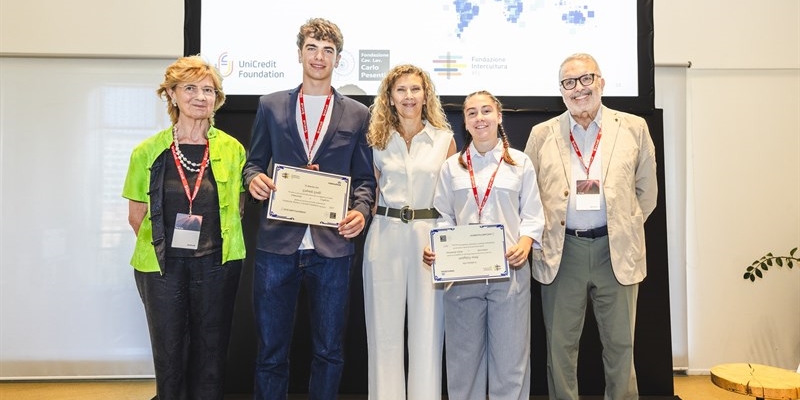 Lla Toscana premia con una borsa di studio europea uno studente di Scandicci