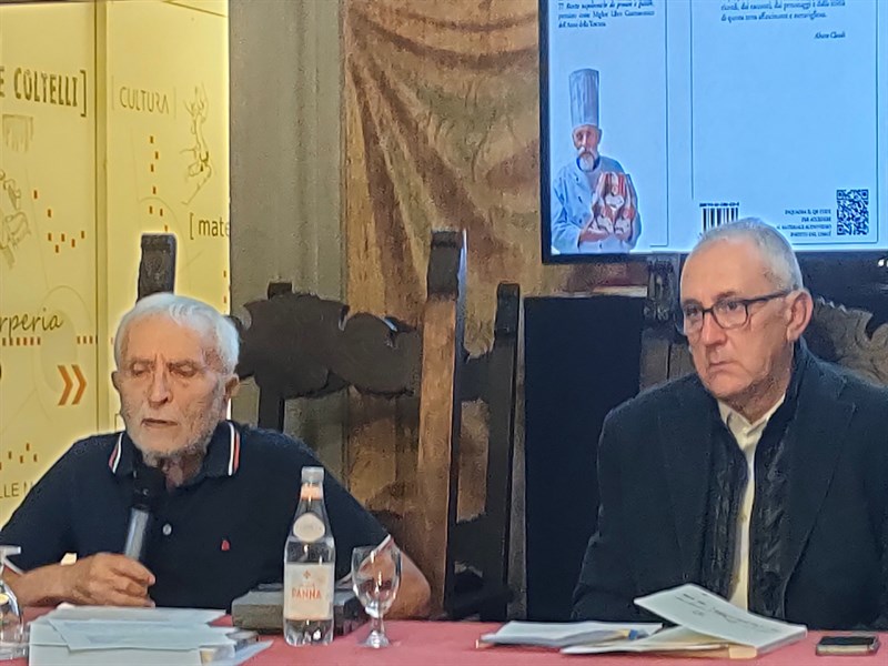A sinistra il Prof. Paolo De Simonis e il vice sindaco Marco Casati.         