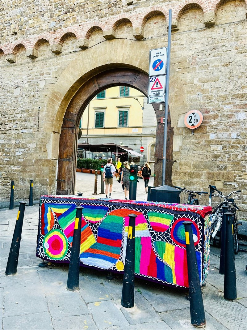 L'installazione di street arti di Vania Focardi