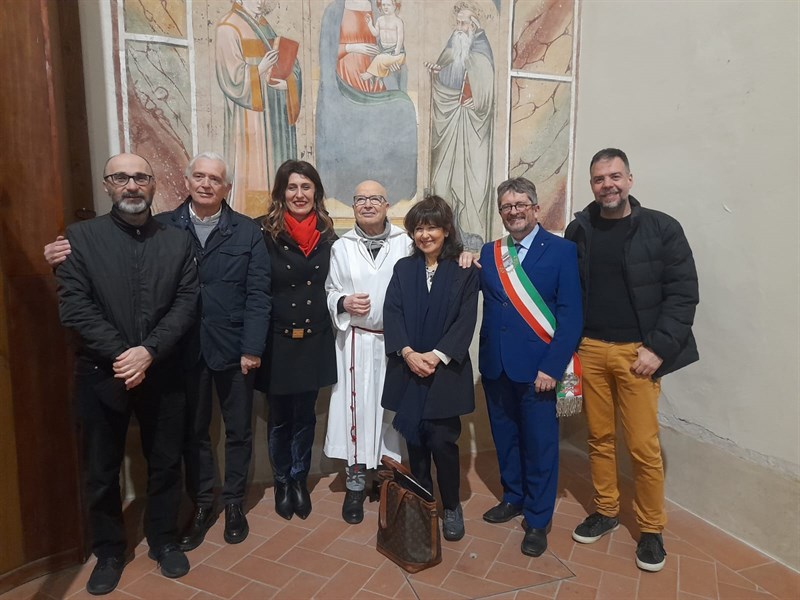 Un momento della sveltatura