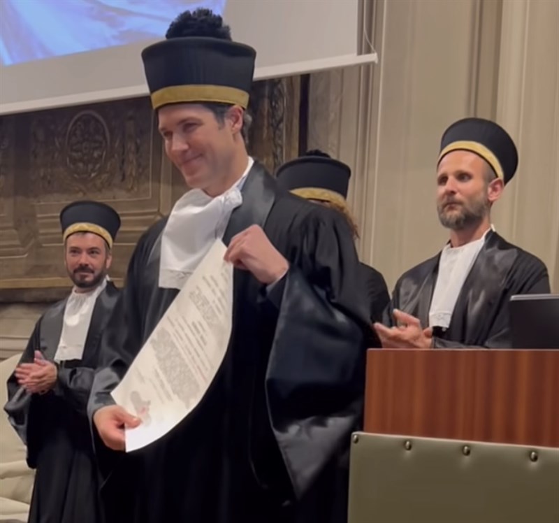 La cerimonia di Roberto Bolle