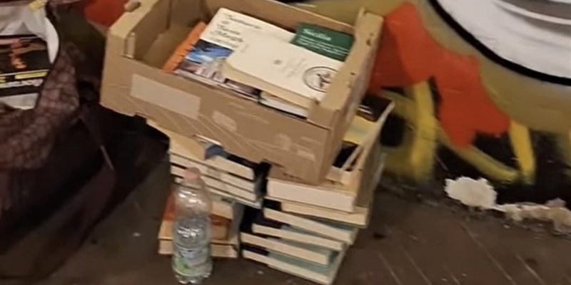 I fiorentini portano libri