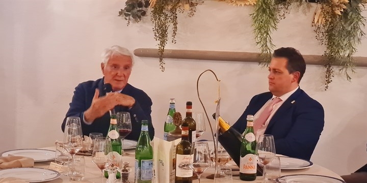 Globalizzazione, passato e futuro: il Prof. Zeffiro Ciuffoletti ospite del Rotary Club Mugello