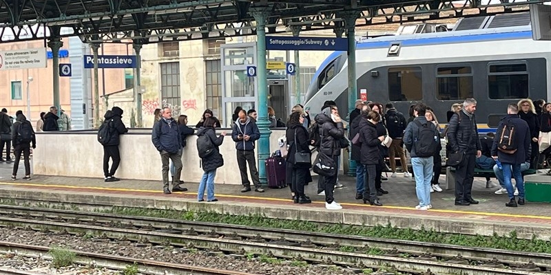 Pendolari ancora nel caos