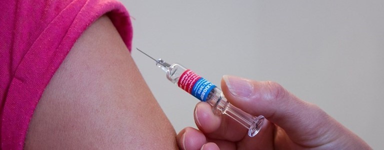 vaccini agli ultraottantenni