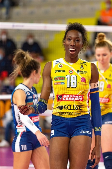 L’opposto dell’Imoco Volley Conegliano Paola Egonu (18).