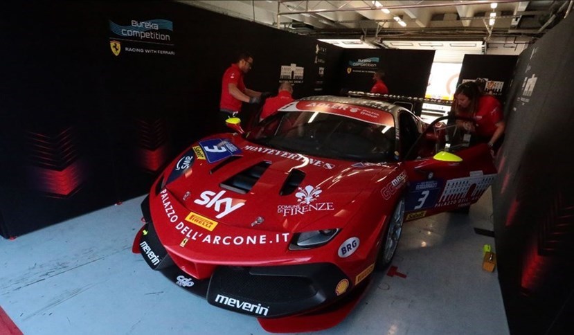 Ferrari Challenge. Max Mugelli in grande forma a Budapest, per una tappa inizialmente non prevista