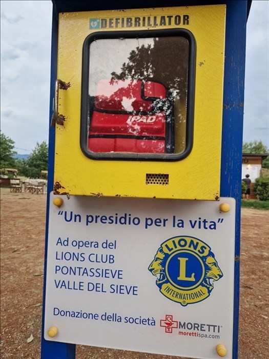 Postazione DAE abbandonata Pontassieve