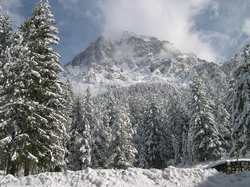 Cielo sereno ma... arriva la neve