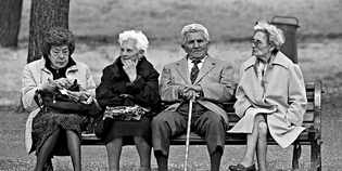 Società della Salute. Corso per 'badanti' e assistenti agli anziani