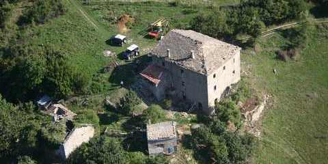 Campanara. Il borgo di Palazzuolo 'minacciato' da un elettrodotto?