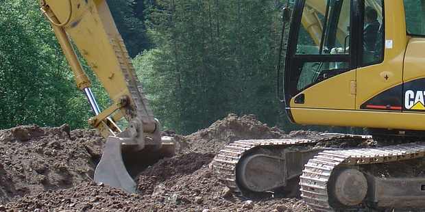 Paterno. I 'veleni' tornano nel capannone. 'Strana incidenza di tumori'