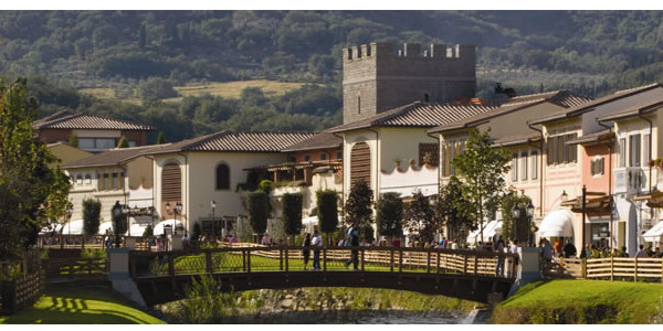 L'Outlet del Mugello modello in Toscana: 'Struttura che funziona