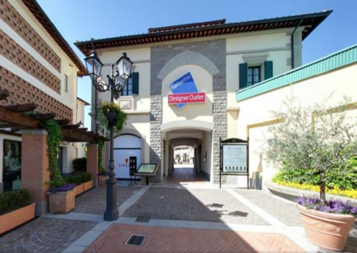 AAA. Personale cercasi, le offerte di lavoro all'Outlet