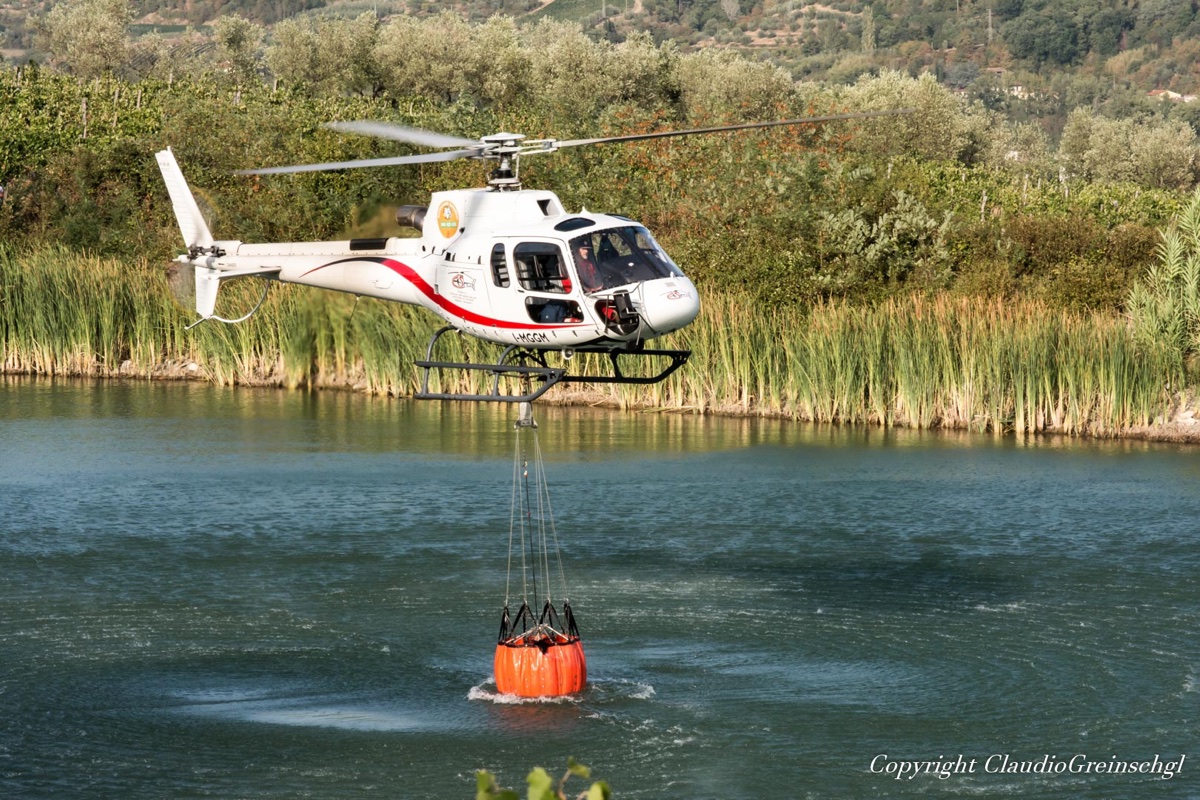incendio-acone-elicotteri_5