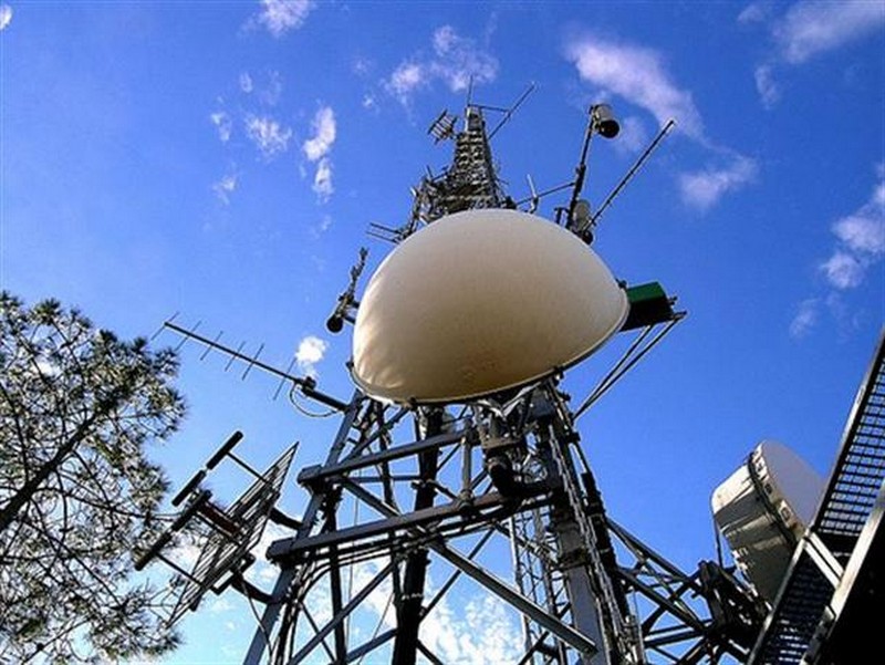 Operaio cade da un traliccio. 52enne muore a San Godenzo